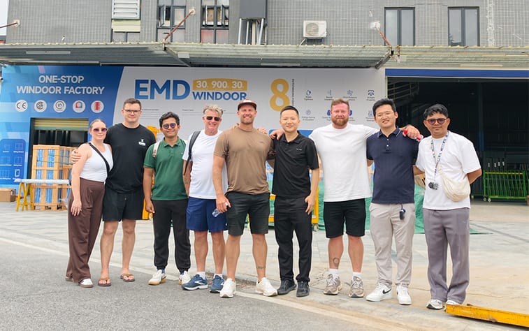 Overseas clients visiting the EMD factory