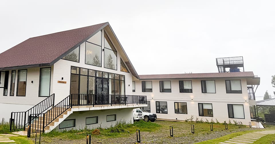 Resort building with aluminium windows